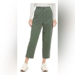 Madewell Tapered Huston Pull-On Crop Pants in Corduroy Size Medium